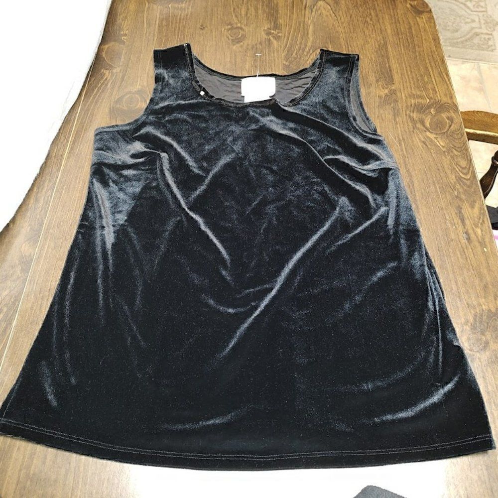 New Quacker Factory Velour Feel Tank Top Size Women's M
